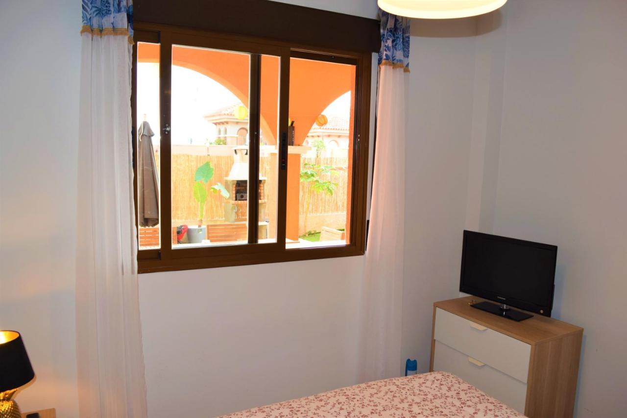 Espacioso Apartamento Con Preciosos Jardines Y Bbq Исла-Плана Экстерьер фото